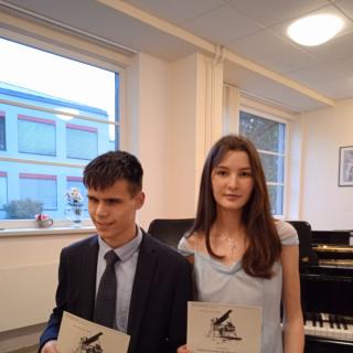 Klavírní duo si zahrálo v ústředním kole celostátní soutěže ZUŠ